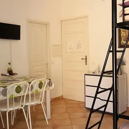 Studio Bord De Plage Borgo (Corsica)